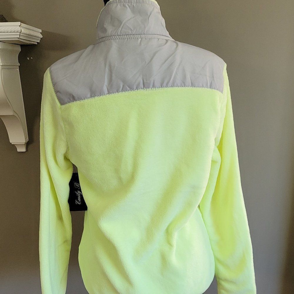 NEW w/ Tags Zippered Fleece Jacket - Picture 3 of 5